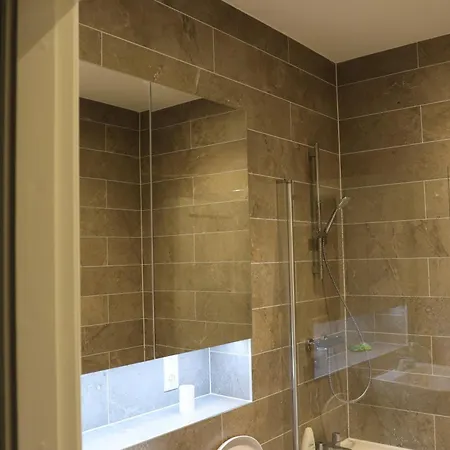 King With Garden View * Dublino